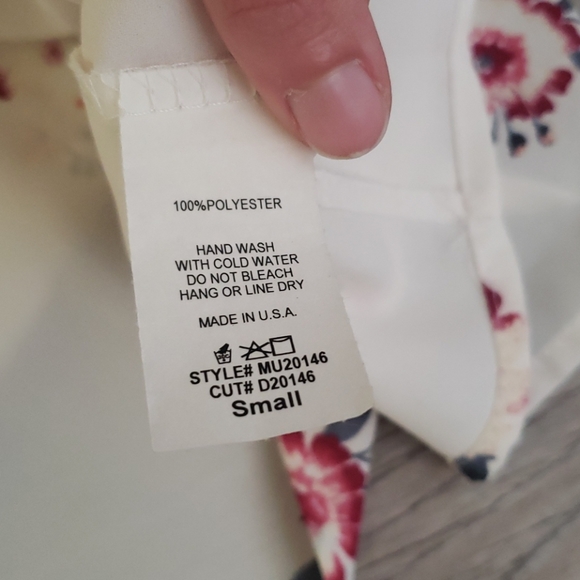 Size small bathing suit cover/sundress - Picture 3 of 4